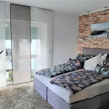 Haus Am Jachthafen Neu Ferienhaus
