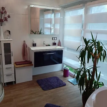 Haus Am Jachthafen Neu Ferienhaus